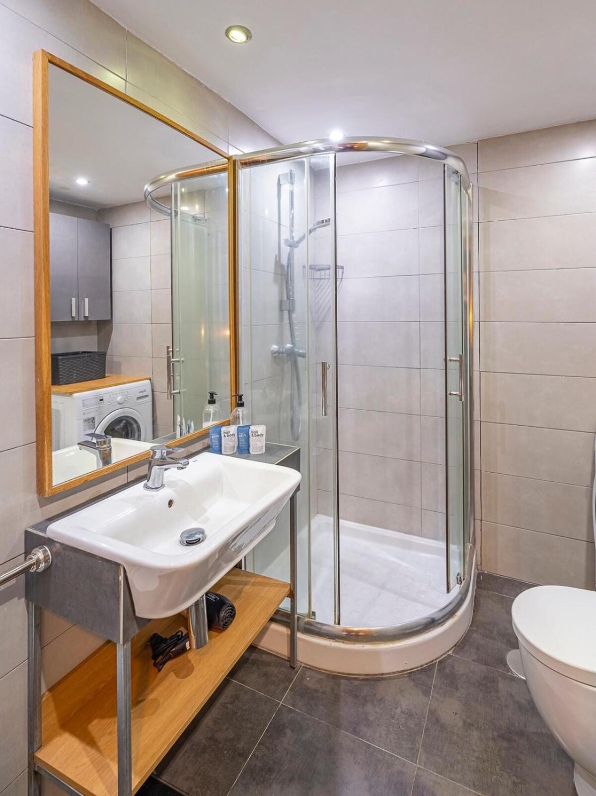 Golden Mile Getaway, Garden View, Pool & Comfort 마르베야 외부 사진
