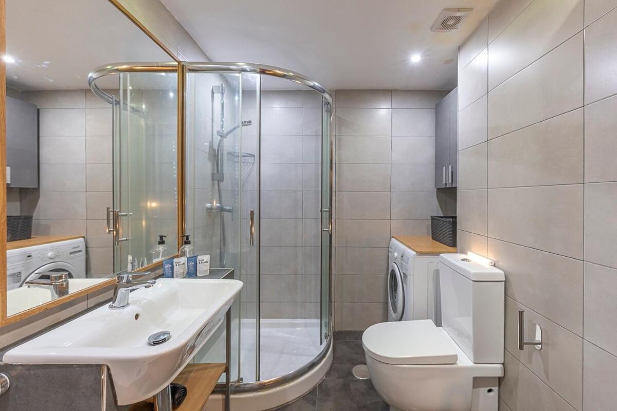 Golden Mile Getaway, Garden View, Pool & Comfort 마르베야 외부 사진